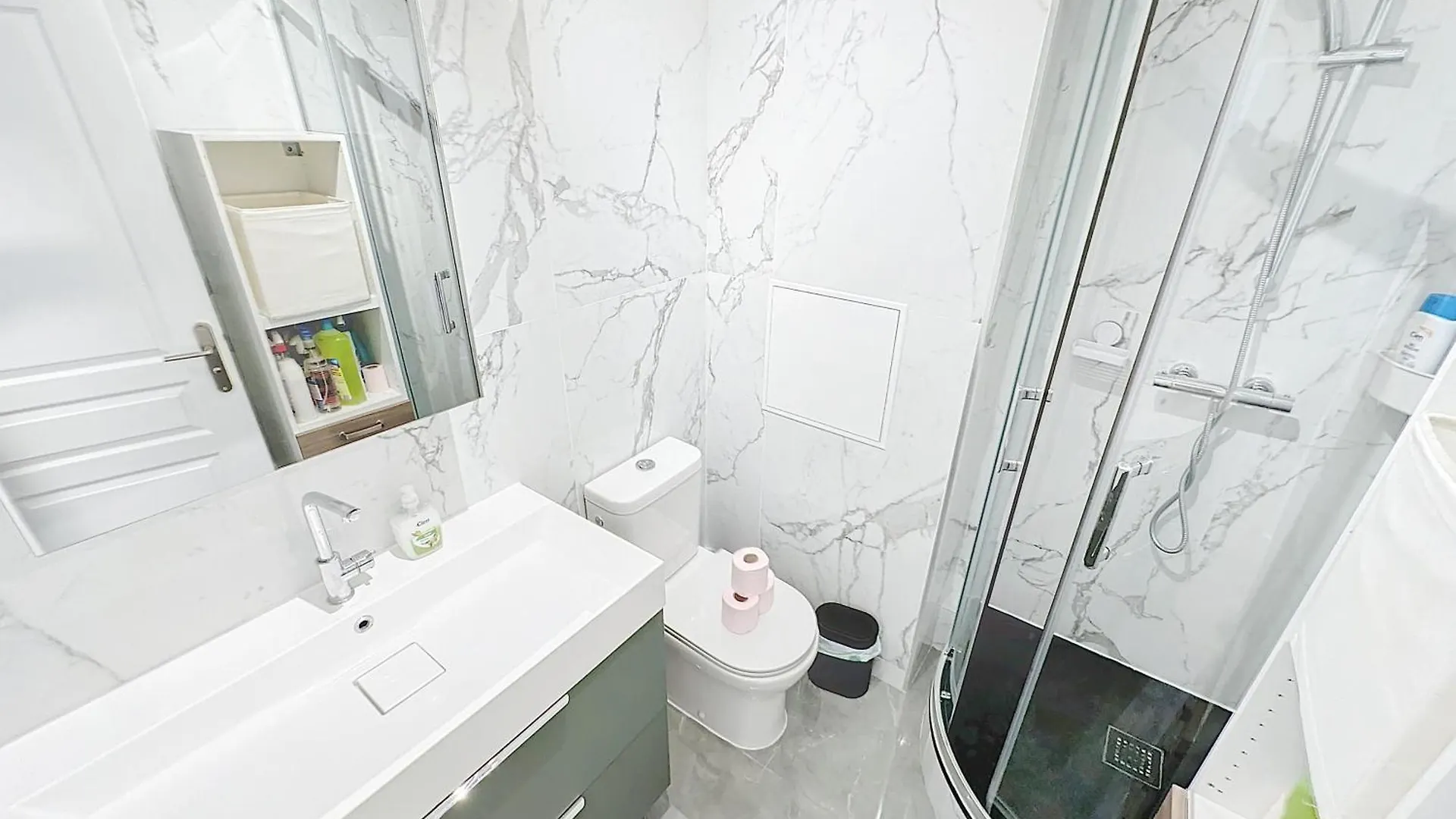 Apartment 114 - Paris Appartement Renove De Luxe Pour 4 Personnes France