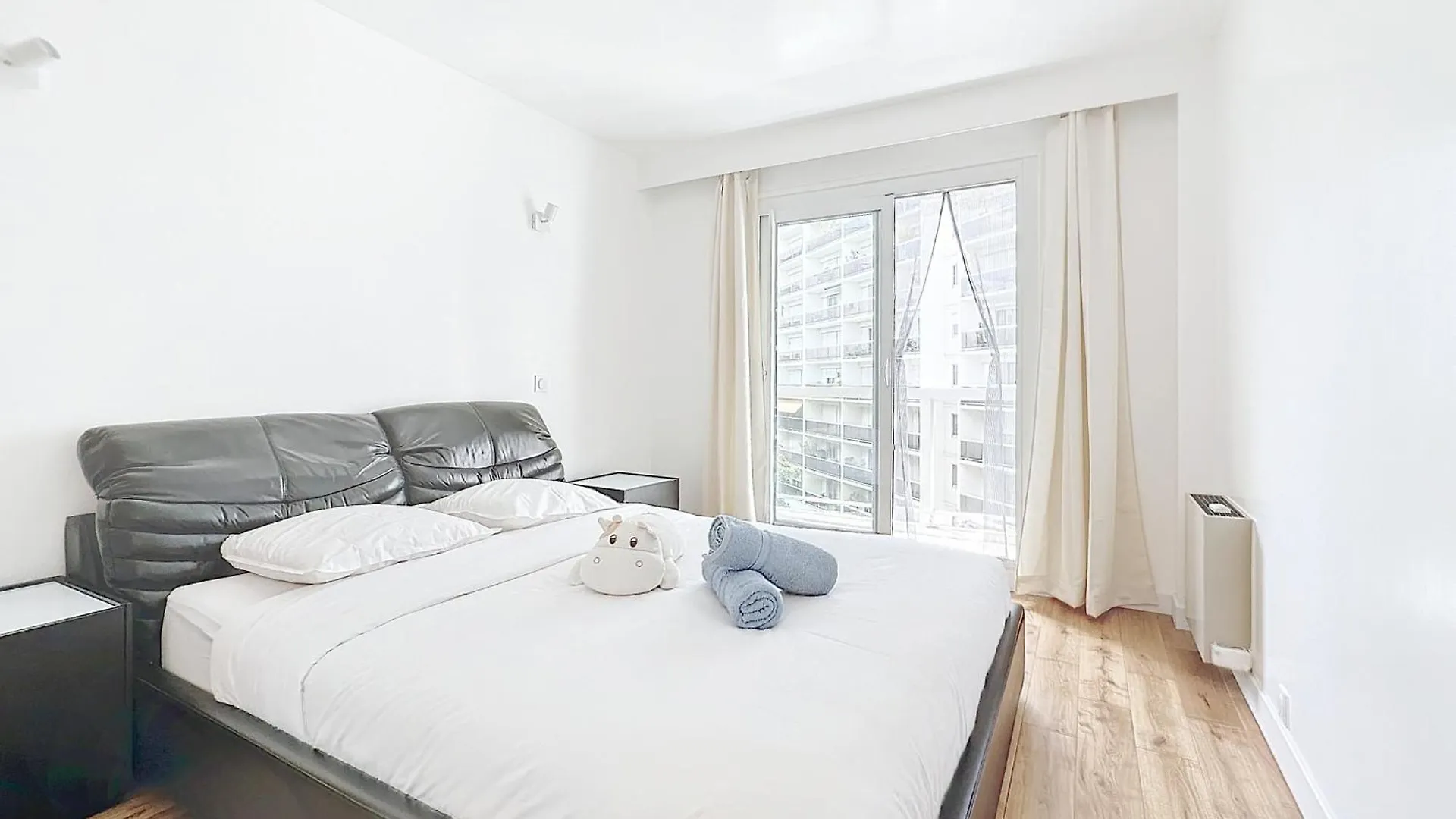 Apartment 114 - Paris Appartement Renove De Luxe Pour 4 Personnes France