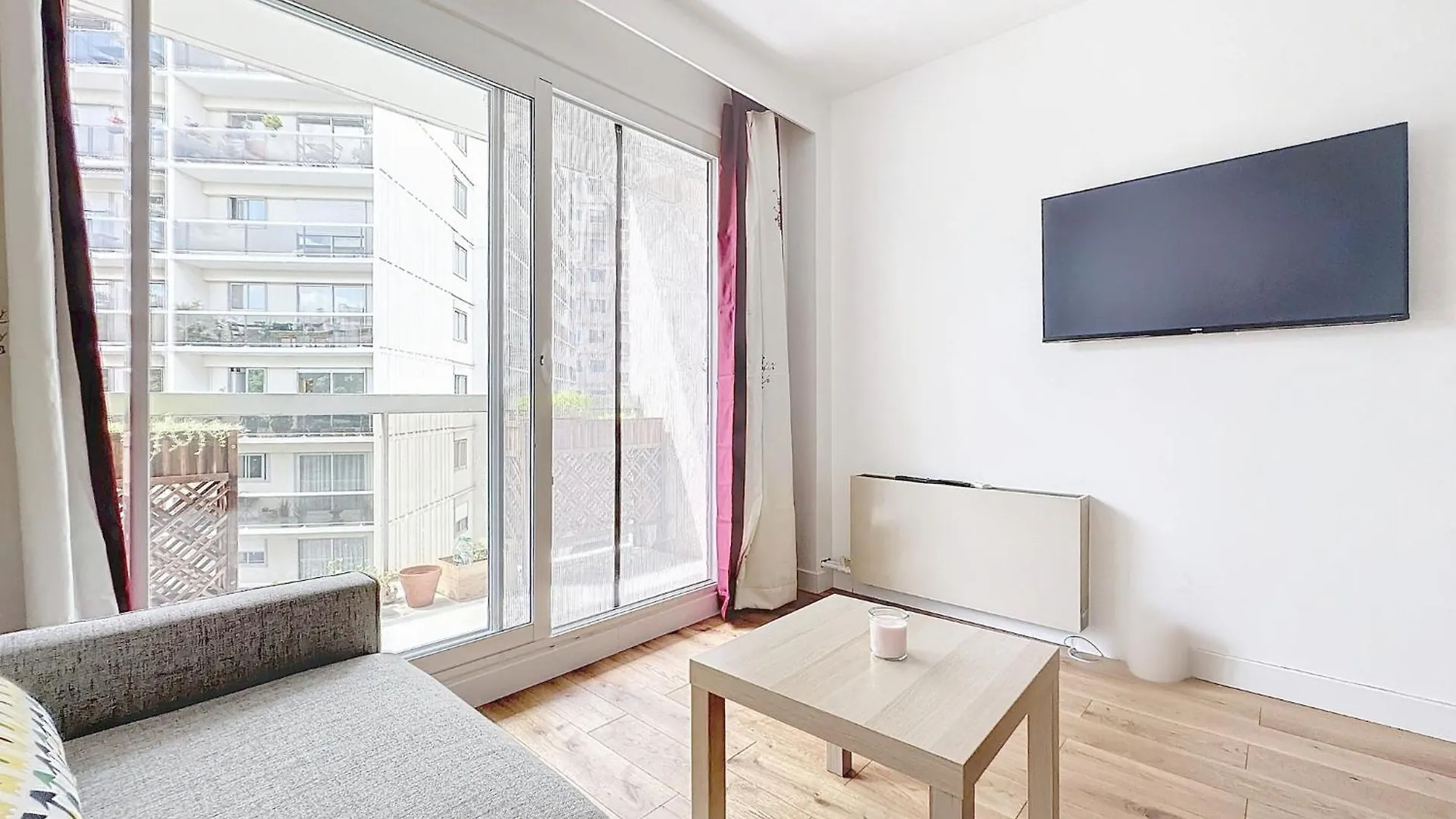 114 - Paris Appartement Renove De Luxe Pour 4 Personnes